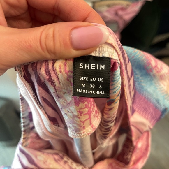 MAXI SUMMER HALTER NECK DRESS PINK ZEBRA US6 - Picture 9 of 10